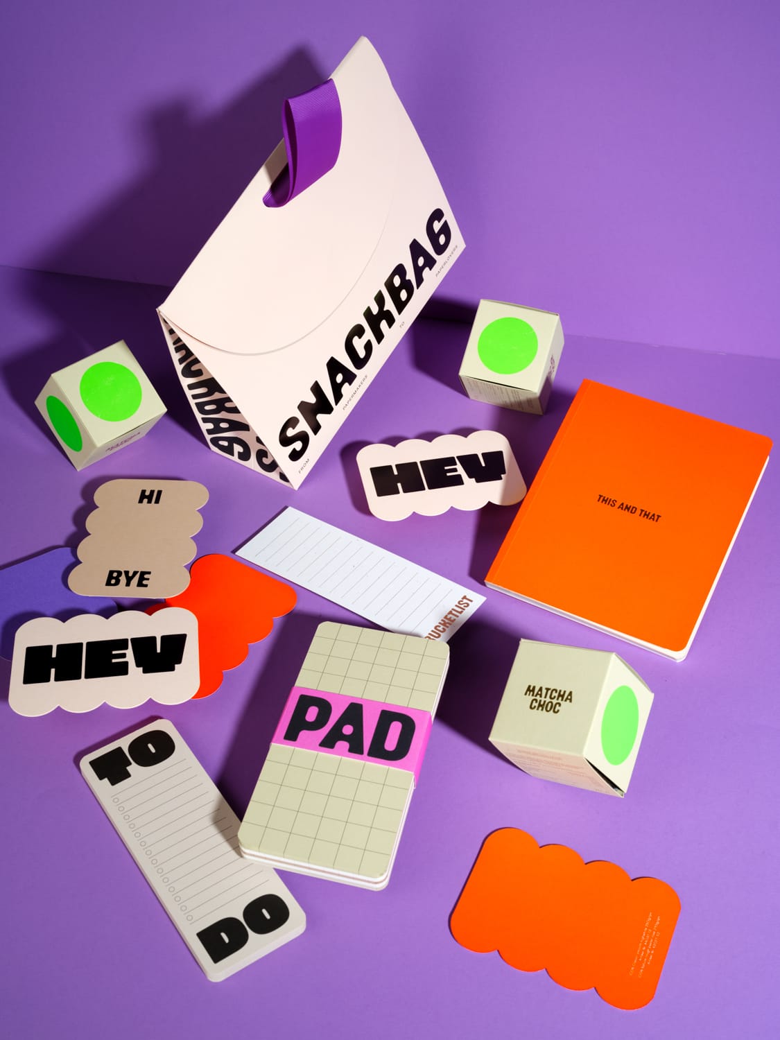 Snackbag mit Inhalt – To-do-Block, Pad, Grußkarten, Schokolade und Notizbuch