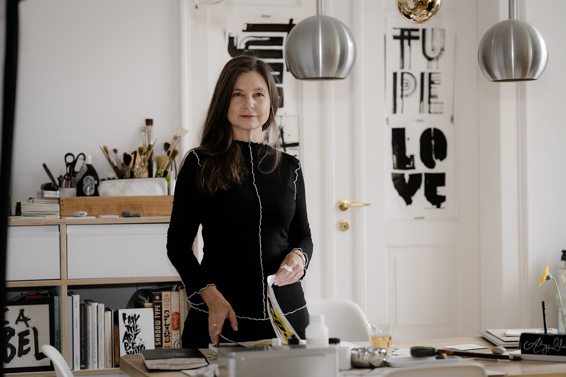 Porträtfoto der Kalligrafin Petra Wöhrmann